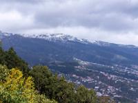 Frisch verschneite Bergwelt